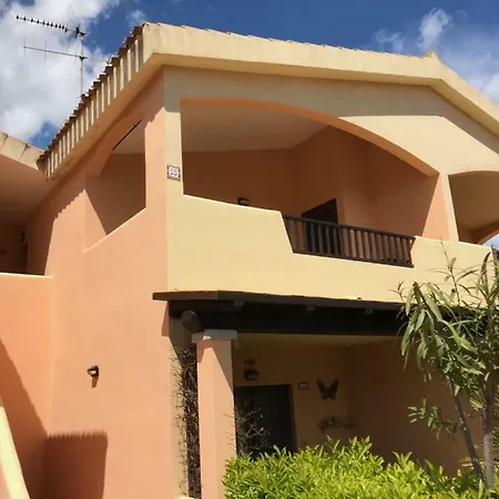 H33 1 Bed Renovated * Murta Maria